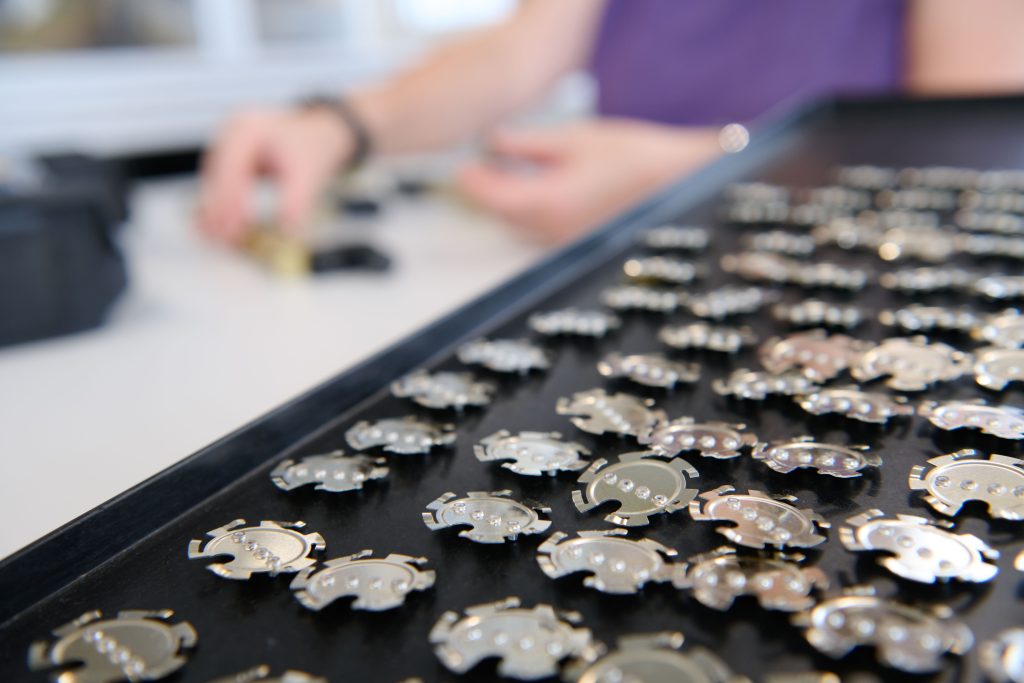 Einzelteile und Baugruppen